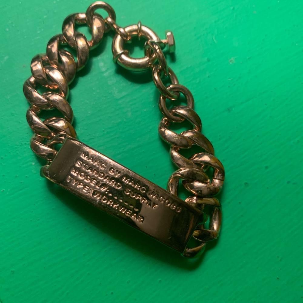 Marc by Marc Jacobs rose gold tone bracelet
